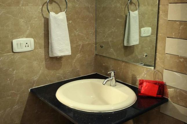 Hotel Seven Hills Inn Tirupati Eksteriør bilde